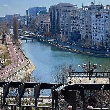 Unirii Lake Tribunal Bucharest Exterior photo