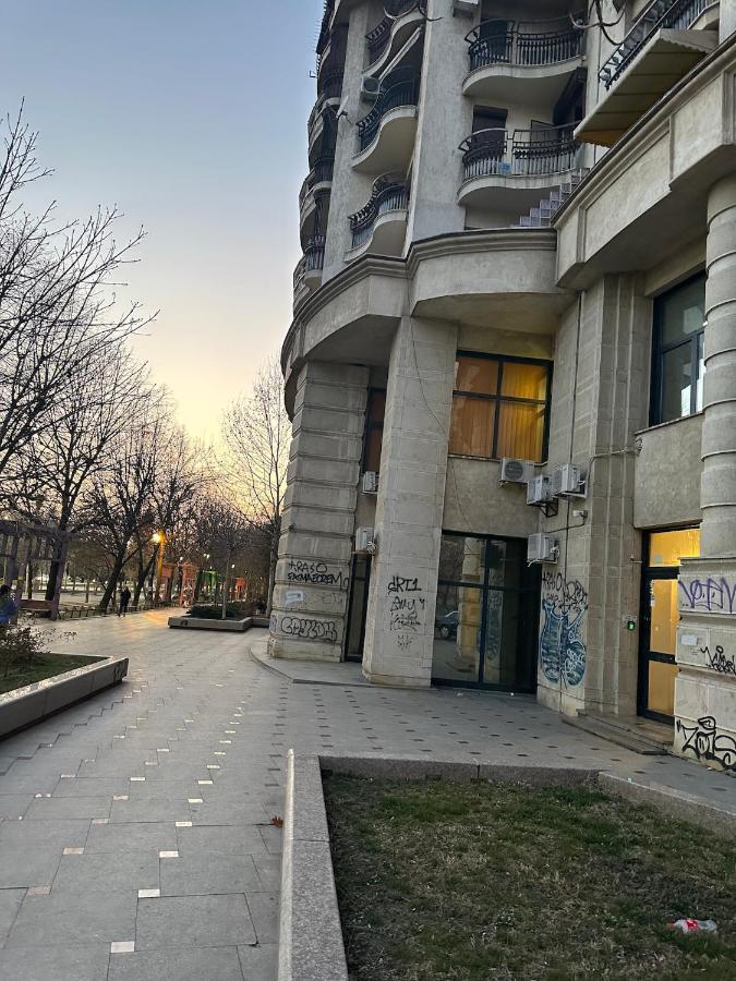 Unirii Lake Tribunal Bucharest Exterior photo