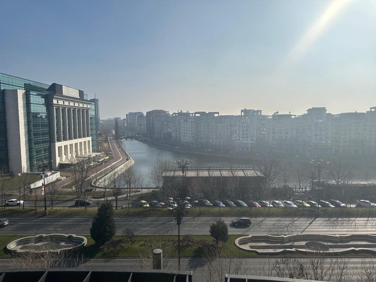 Unirii Lake Tribunal Bucharest Exterior photo