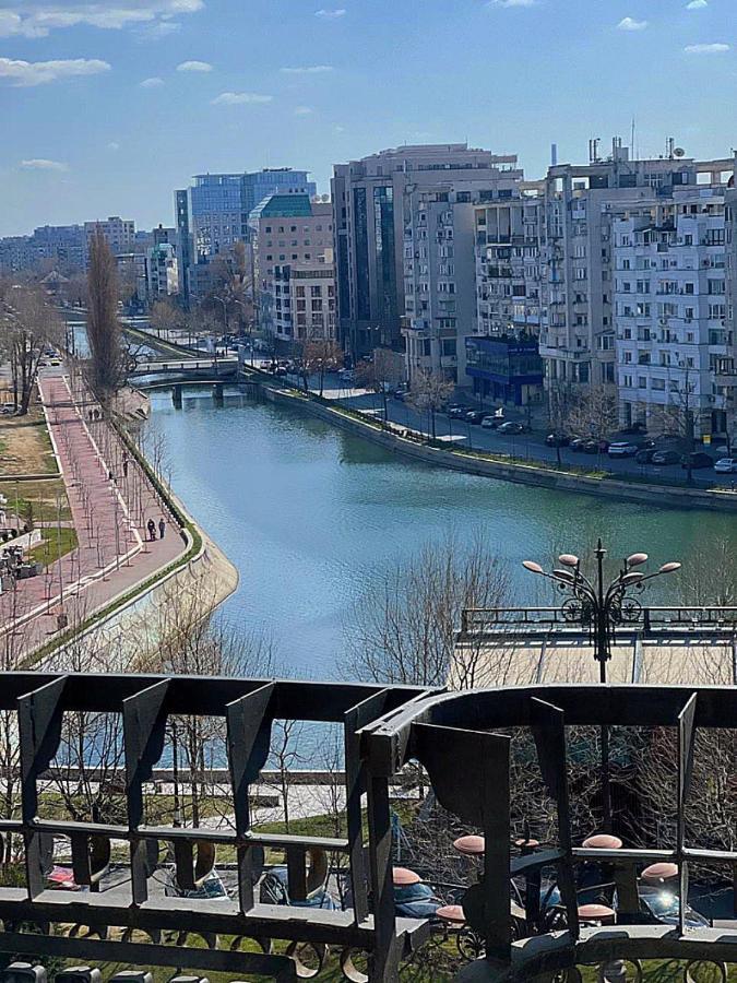 Unirii Lake Tribunal Bucharest Exterior photo